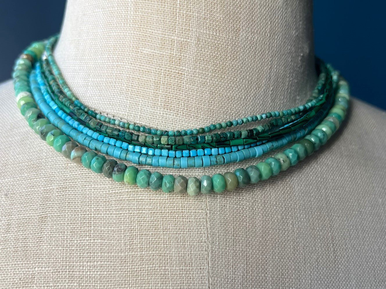 chrysoprase and freshwater pearl choker